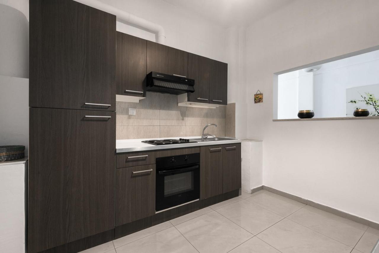 F & B Collection - Flat For 6 Apartment Thessaloníki Luaran gambar