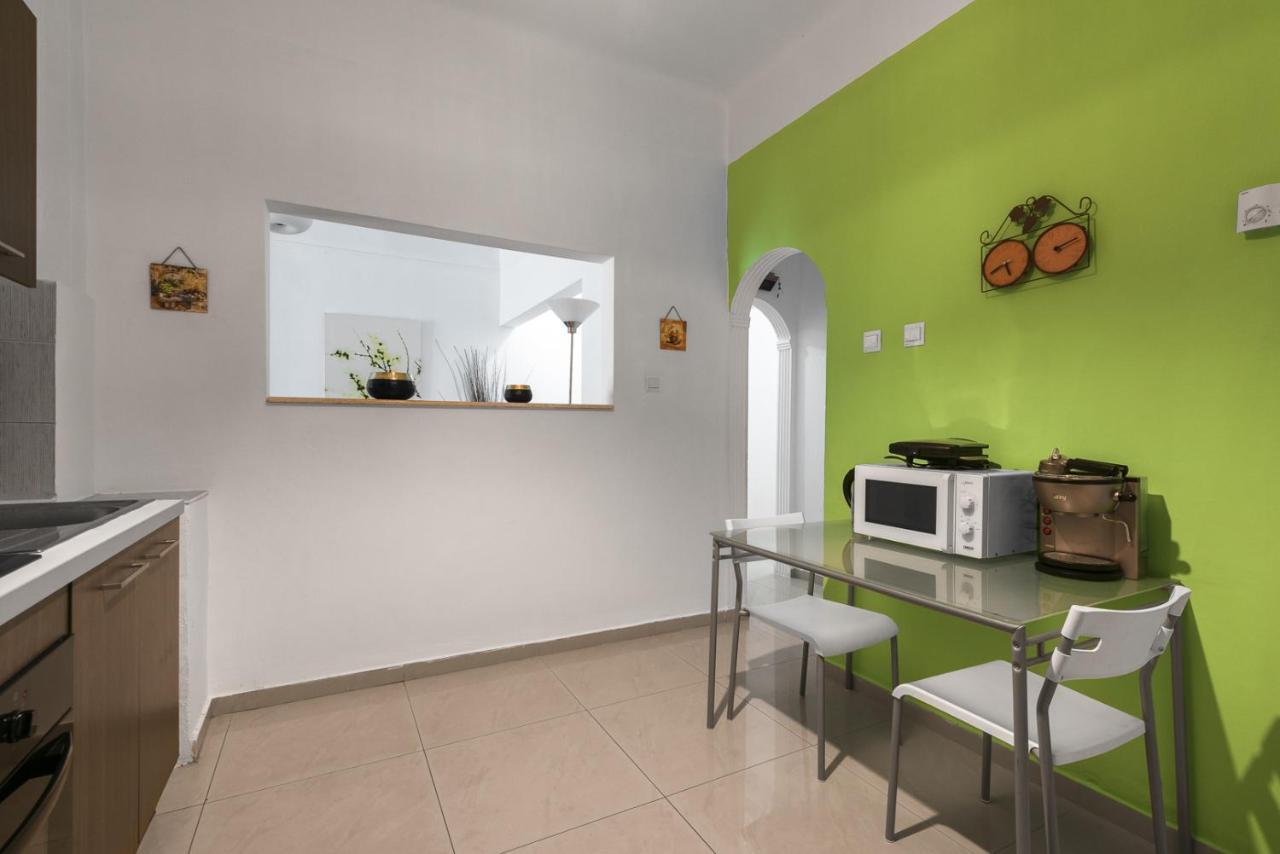 F & B Collection - Flat For 6 Apartment Thessaloníki Luaran gambar