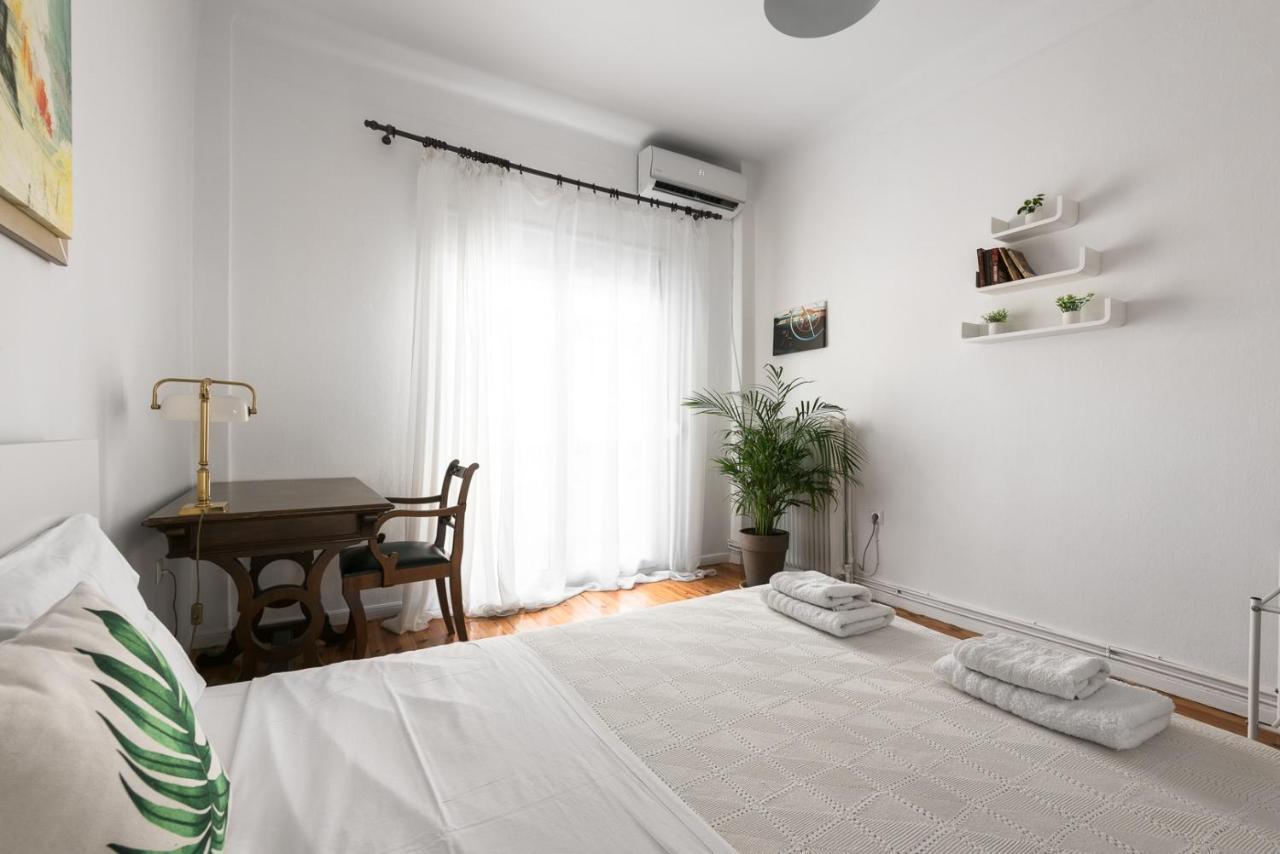 F & B Collection - Flat For 6 Apartment Thessaloníki Luaran gambar